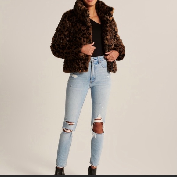 Abercrombie & Fitch Leopard print mini puffer - Picture 7 of 7